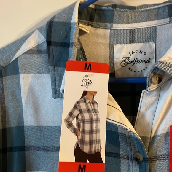 Soft Girlfriend Flannel🪻🪼🦋 - Picture 2 of 3